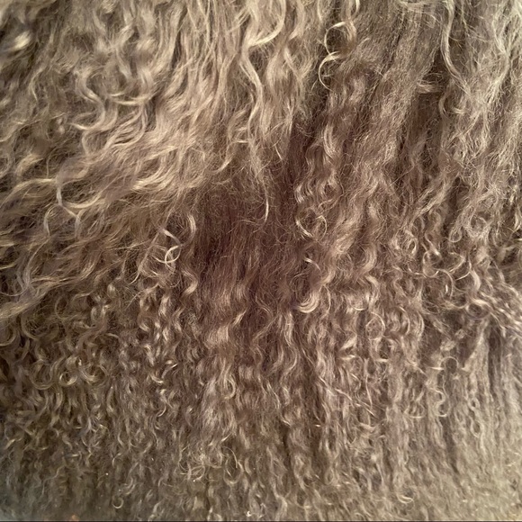 Grey Mongolian Fur Bag - Limited Edition - Picture 5 of 7